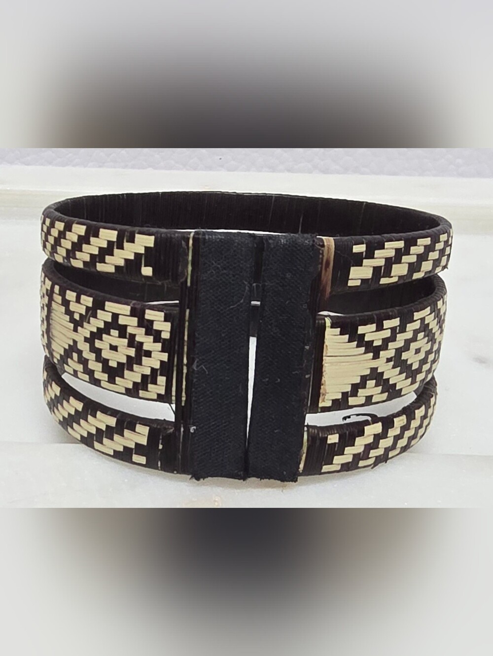Handwoven Caña flecha cuff bracelet, - Picture 7 of 7